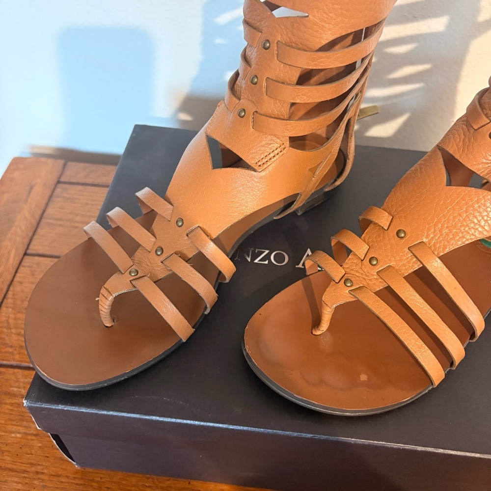 Enzo Angiolini Makalya Gladiator Sandals  Flat Leather Zip Back gladiator Brown - Picture 6 of 14